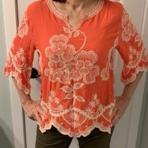 Solitaire boho top orange embroidered scalloped hem size large floral